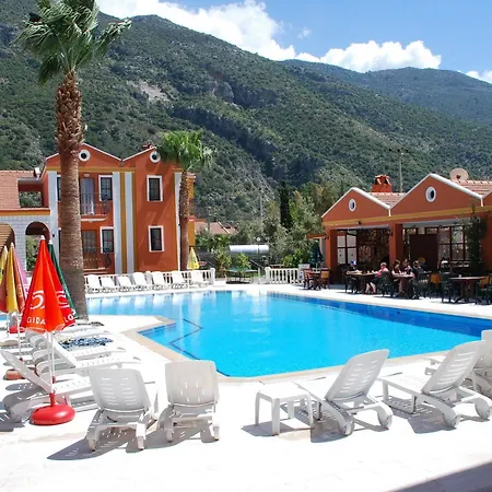 Akdeniz 3* Oludeniz